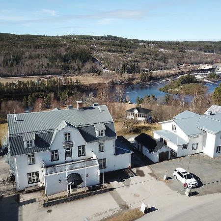 Hotell Restaurang Naemforsen Näsåker Exteriér fotografie