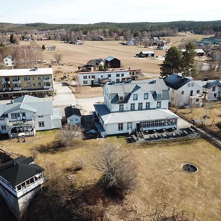 Hotell Restaurang Naemforsen Näsåker Exteriér fotografie