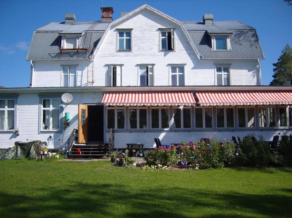 Hotell Restaurang Naemforsen Näsåker Exteriér fotografie